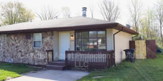 5331-33 Aspen Ave 5331-33 Aspen Ave Photo Gallery 1