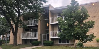 4921 Crooks Rd #M1 4921 Crooks Rd #M1 Photo Gallery 1