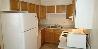 8307 Jewel Lake Road Unit A 8307 Jewel Lake Road Unit A Photo Gallery 1