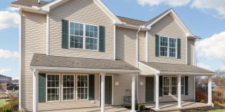 Revere at Woodcroft Glen Revere at Woodcroft Glen Photo Gallery 1