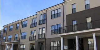 740 Walker Square Unit 3B 740 Walker Square Unit 3B Photo Gallery 1