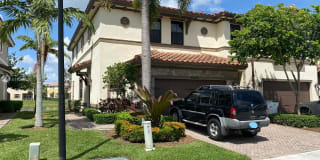 8453 Lakeview Trl 8453 Lakeview Trl Photo Gallery 1