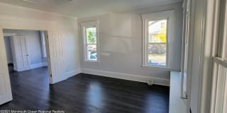 914 5th Avenue 914 5th Avenue Photo Gallery 1