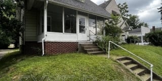418 Arlington Ave NW 418 Arlington Ave NW Photo Gallery 1