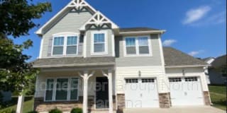266 Whispering Hills Dr 266 Whispering Hills Dr Photo Gallery 1