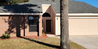 8337 Chason Rd E 8337 Chason Rd E Photo Gallery 1