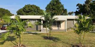 13721 N Miami Ave 13721 N Miami Ave Photo Gallery 1