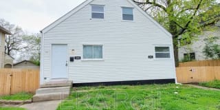 399 S Glenwood Ave 399 S Glenwood Ave Photo Gallery 1
