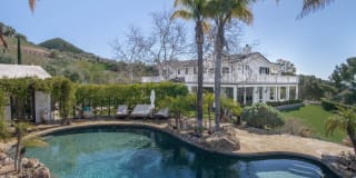 182 N Kanan Dume Rd 182 N Kanan Dume Rd Photo Gallery 1