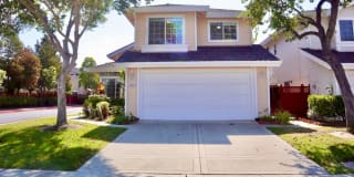 5444 Shattuck Ave 5444 Shattuck Ave Photo Gallery 1