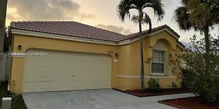1356 NW 159th Ln 1356 NW 159th Ln Photo Gallery 1