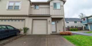 1311 NE 82nd Way 1311 NE 82nd Way Photo Gallery 1
