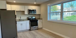 300 59TH STREET NE 300 59TH STREET NE Photo Gallery 1