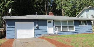 16723 10th Ave NE 16723 10th Ave NE Photo Gallery 1