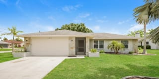 2016 Southeast 9th Terrace 2016 Southeast 9th Terrace Photo Gallery 1