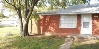 104 N Carter Avenue #1 104 N Carter Avenue #1 Photo Gallery 1