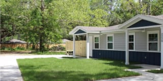 6903 LENOX AVE 6903 LENOX AVE Photo Gallery 1