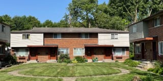 949 Woodhill Dr. 949 Woodhill Dr. Photo Gallery 1
