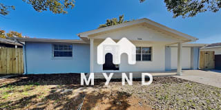 9136 Suffolk Ln 9136 Suffolk Ln Photo Gallery 1