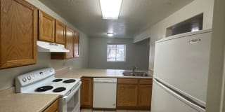 374 East 5450 South 374 East 5450 South Photo Gallery 1
