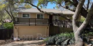 3027 Royal Drive 3027 Royal Drive Photo Gallery 1