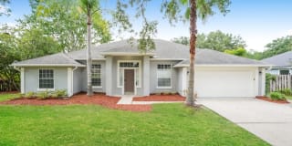 117 Nottingham Drive East 117 Nottingham Drive East Photo Gallery 1