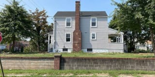402 N Park Ave 402 N Park Ave Photo Gallery 1