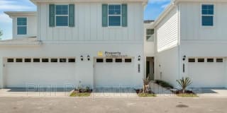 2920 Oak Park Way 2920 Oak Park Way Photo Gallery 1