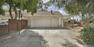 2933 N Apple Court 2933 N Apple Court Photo Gallery 1