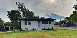 107 River Rd 107 River Rd Photo Gallery 1