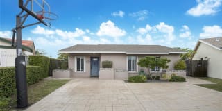 4200 SW 138th Pl 4200 SW 138th Pl Photo Gallery 1