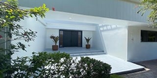 4645 N Bay Rd 4645 N Bay Rd Photo Gallery 1