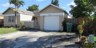 20237 NW 32nd Ave 20237 NW 32nd Ave Photo Gallery 1