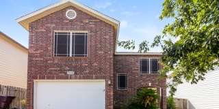 7930 Brazoria Park 7930 Brazoria Park Photo Gallery 1