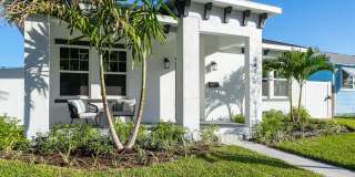 545 49th Ave N 545 49th Ave N Photo Gallery 1
