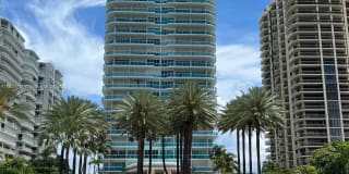 10101 Collins Ave 10101 Collins Ave Photo Gallery 1