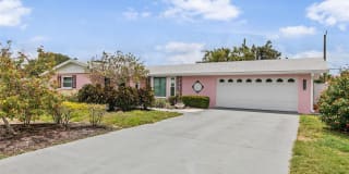3360 Kenmore Drive 3360 Kenmore Drive Photo Gallery 1
