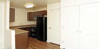 1080 N State St Unit C32 1080 N State St Unit C32 Photo Gallery 1