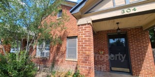 304 S Van Buren 304 S Van Buren Photo Gallery 1