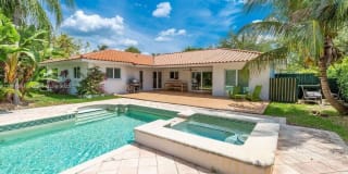 14610 Tarpon Dr 14610 Tarpon Dr Photo Gallery 1