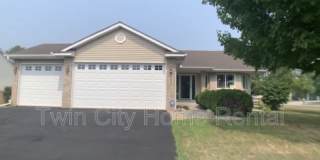 2345 Birch St W 2345 Birch St W Photo Gallery 1