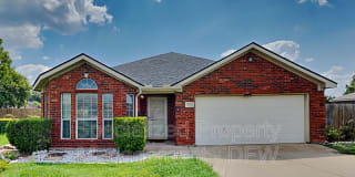 3013 Stroll Dr 3013 Stroll Dr Photo Gallery 1