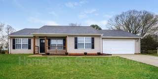424 Raymond Dr 424 Raymond Dr Photo Gallery 1