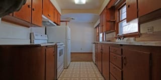 1601 W College St 1 1601 W College St 1 Photo Gallery 1
