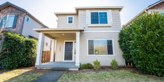 1502 43rd St NE 1502 43rd St NE Photo Gallery 1