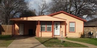 415 W Green Avenue 415 W Green Avenue Photo Gallery 1