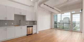 1 E LEXINGTON Avenue 1 E LEXINGTON Avenue Photo Gallery 1