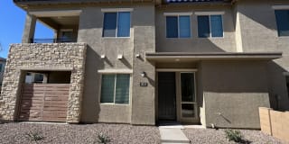 746 E DORAL Avenue 746 E DORAL Avenue Photo Gallery 1