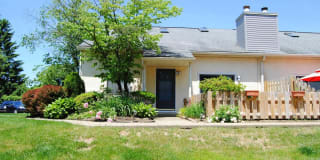 30 ASH STOKER LN 30 ASH STOKER LN Photo Gallery 1