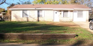 335 13th NW 335 13th NW Photo Gallery 1